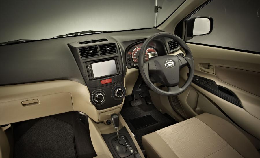  Daihatsu Xenia 2011 года  (фото 7 из 7)